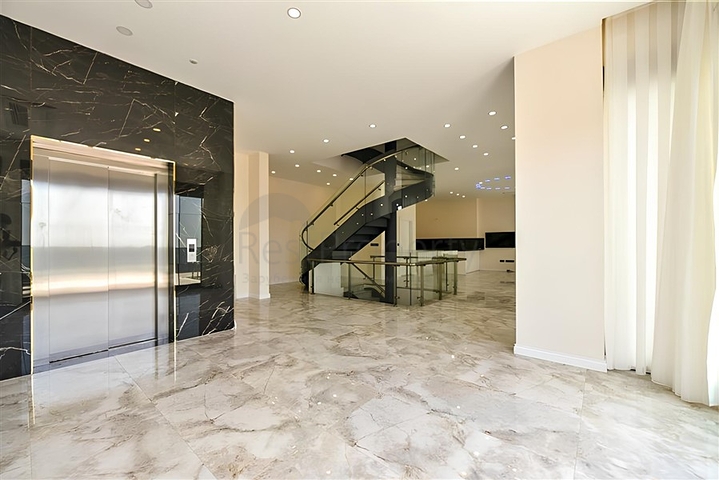 Villas with stunning views in the Bektash area