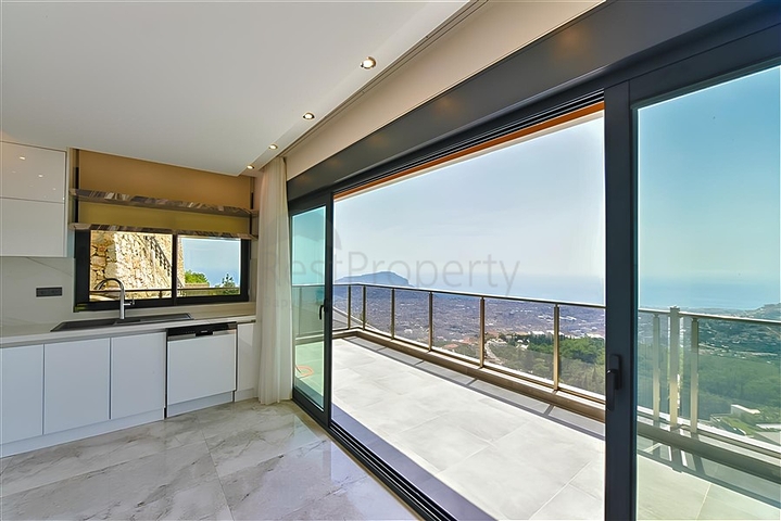 Villas with stunning views in the Bektash area