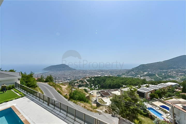 Villas with stunning views in the Bektash area