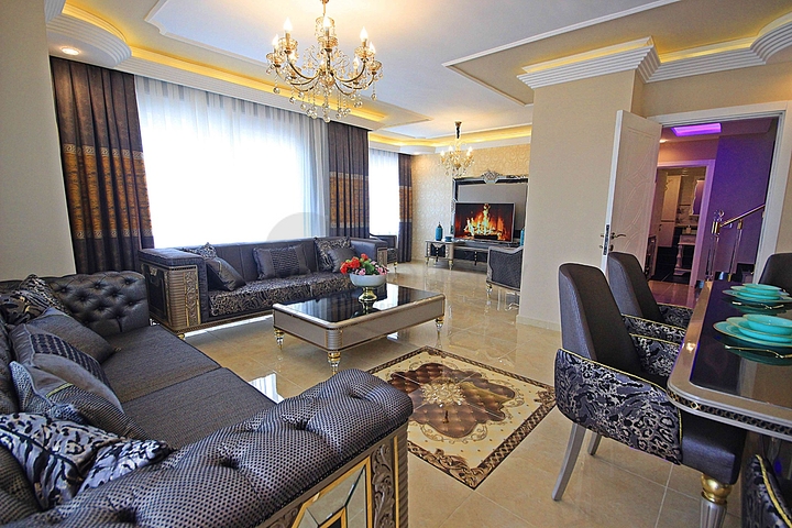 3+1 penthouse for sale in Mahmutlar district