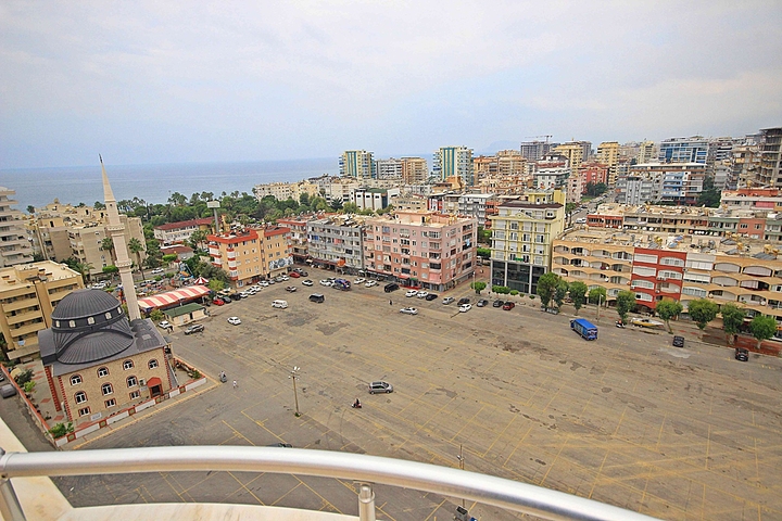 3+1 penthouse for sale in Mahmutlar district