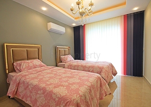 3+1 penthouse for sale in Mahmutlar district