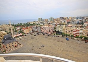 3+1 penthouse for sale in Mahmutlar district