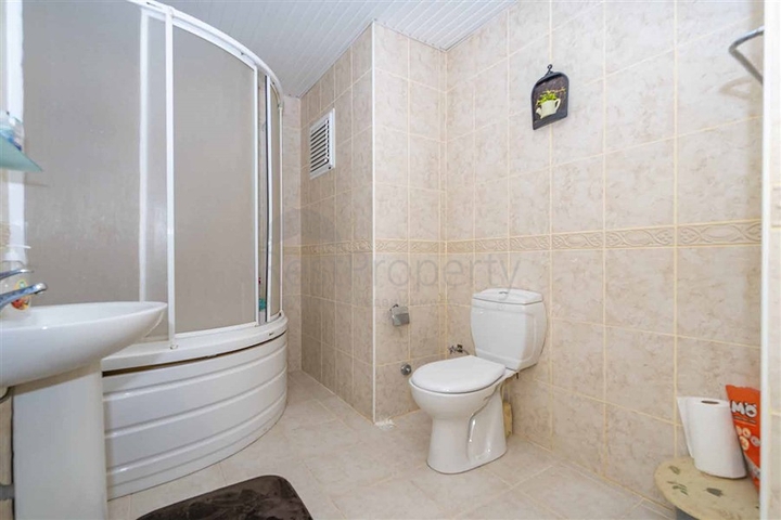 Spacious 4+1 penthouse for a large family