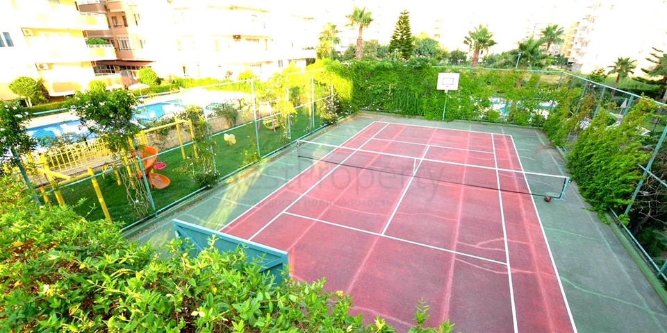 2+1 apartment with sea view in Mahmutlar district