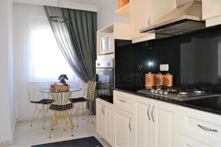 2+1 apartment with sea view in Mahmutlar district