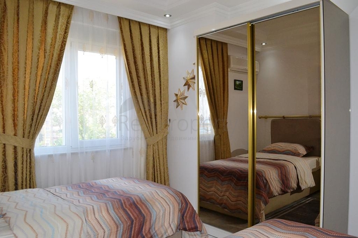 2+1 apartment with sea view in Mahmutlar district