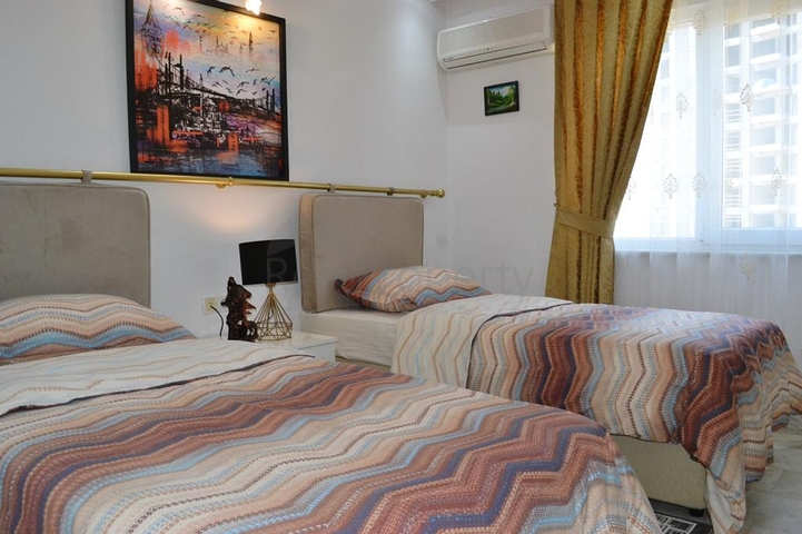 2+1 apartment with sea view in Mahmutlar district