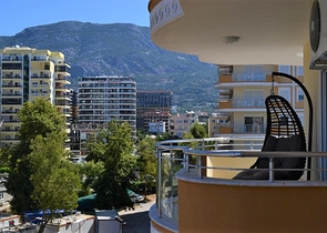 2+1 apartment with sea view in Mahmutlar district