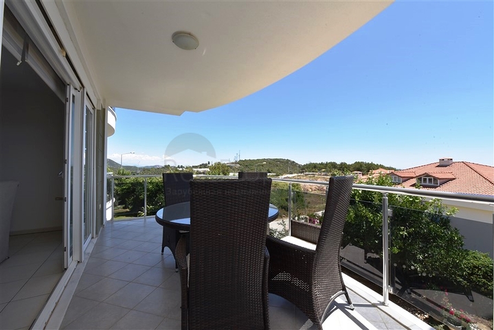 Apartment 2+1 with sea view Apartment 2+1 with sea view