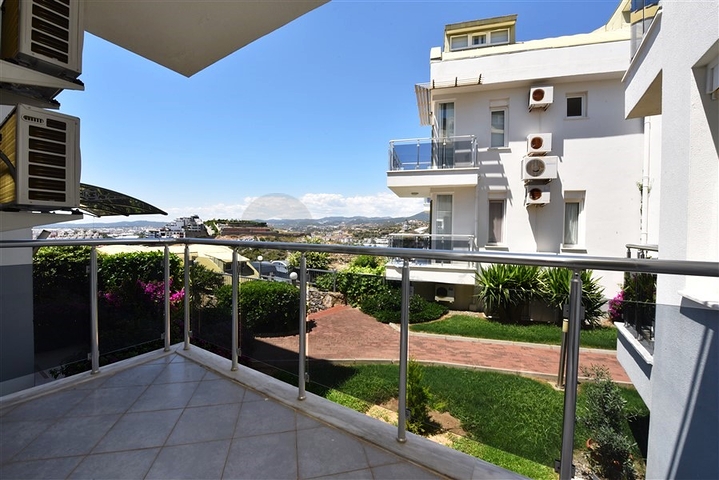 Apartment 2+1 with sea view Apartment 2+1 with sea view