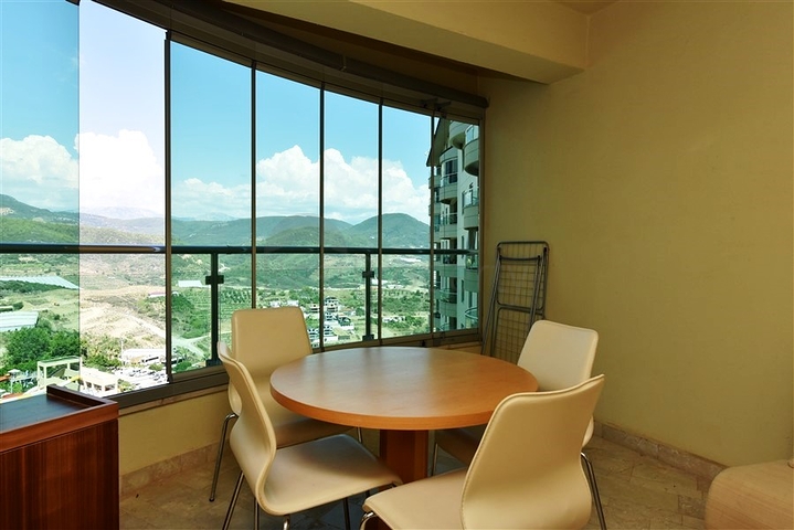 2+1 apartment in a hotel-type complex in Kargicak