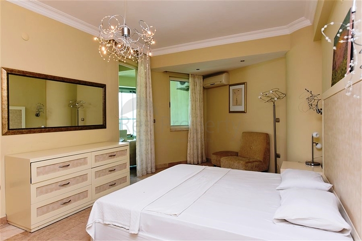 2+1 apartment in a hotel-type complex in Kargicak