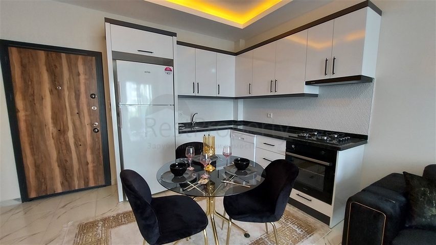 1+1 apartment in Mahmutlar district 