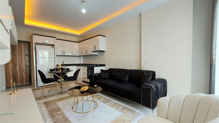 1+1 apartment in Mahmutlar district 