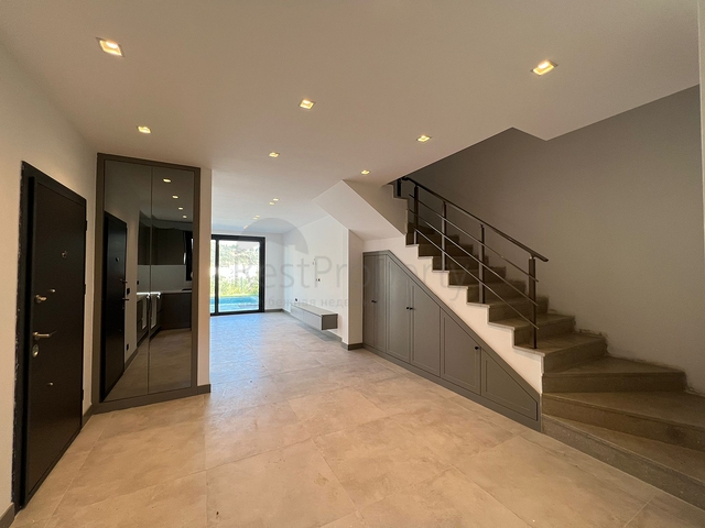 Secluded villas with sea views