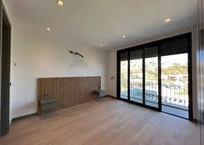 Secluded villas with sea views