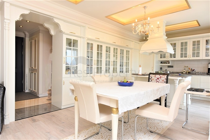 4+1 apartments in a luxury complex 