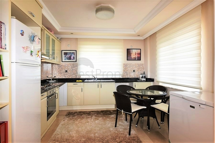 Villa overlooking the Mediterranean Sea in Demirtas area