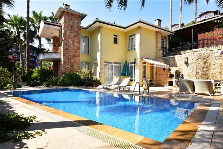 Villa in Konakli area