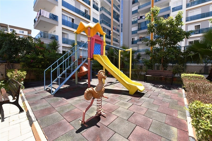 1+1 apartment in Mahmutlar district