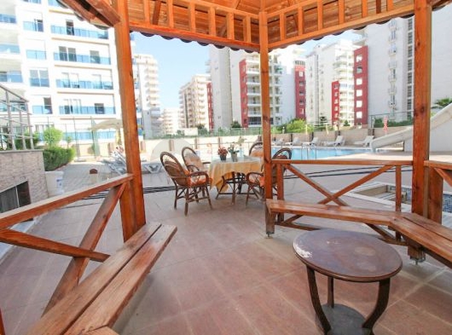 1+1 apartment in Mahmutlar district