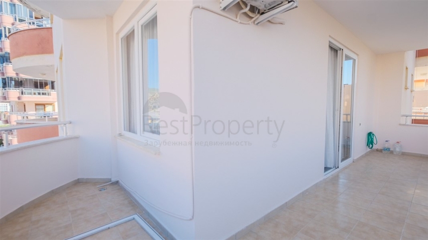 Apartment with a large area in Mahmutlar