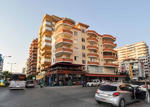 Apartment with a large area in Mahmutlar