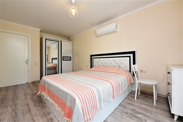 2+1 apartment for rent in Kargicak district