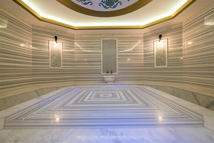 prime location - well managed complex - 2 bedroom apt - Alanya Center 