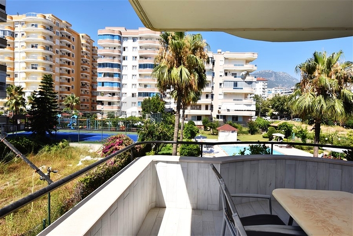 50 meter to sea ! 2 bedroom apt - in Mahmutlar / Alanya 