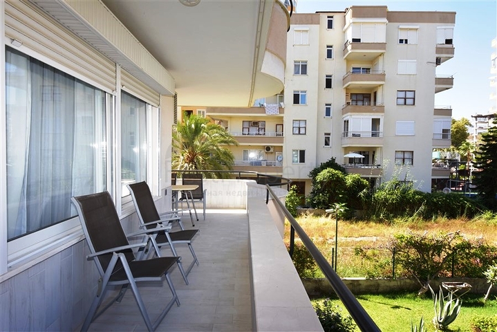 50 meter to sea ! 2 bedroom apt - in Mahmutlar / Alanya 