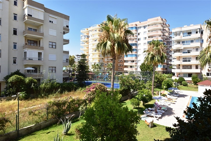 50 meter to sea ! 2 bedroom apt - in Mahmutlar / Alanya 