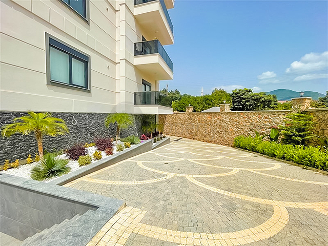 Buy Property in Alanya - 1 bedroom apt - under construction - Oba / Alanya 