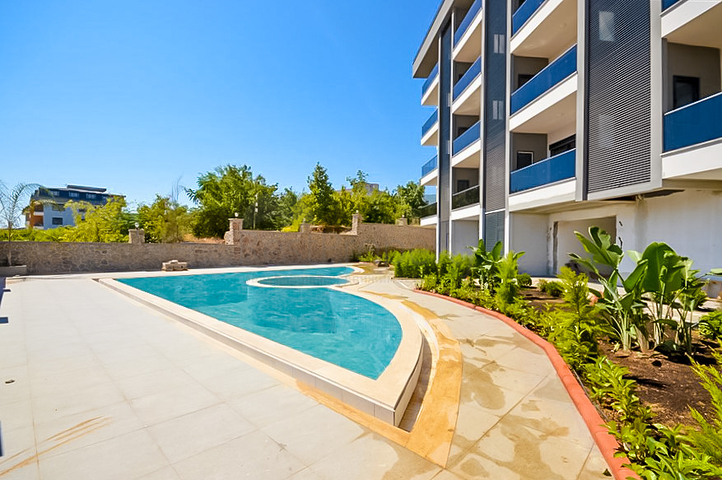 Buy Property in Alanya - 1 bedroom apt - under construction - Oba / Alanya 