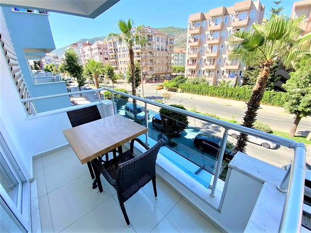 Prime location - 2 bedroom apt - Near Cleopatra beach 