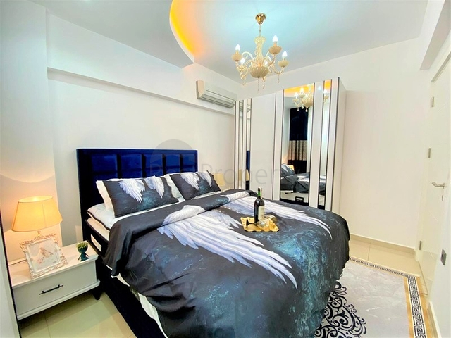 Prime location - 2 bedroom apt - Near Cleopatra beach 