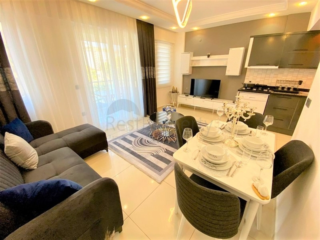 Prime location - 2 bedroom apt - Near Cleopatra beach 