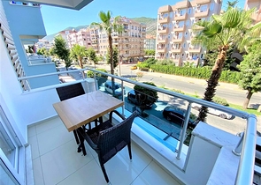 Prime location - 2 bedroom apt - Near Cleopatra beach 