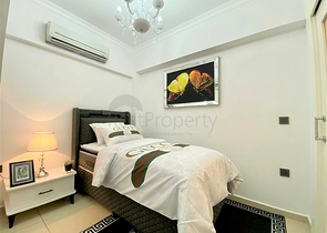 Prime location - 2 bedroom apt - Near Cleopatra beach 