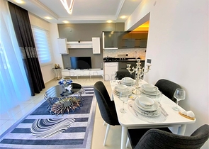 Prime location - 2 bedroom apt - Near Cleopatra beach 