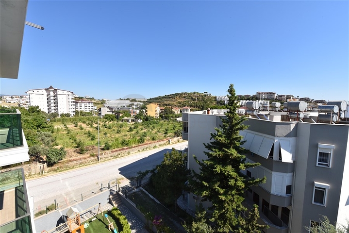 1+1 apartment in Avsallar district