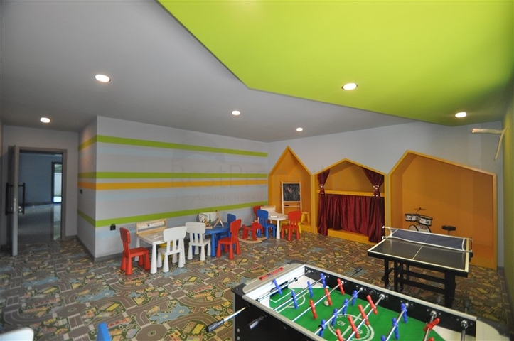 Beach Front complex - 2 bedroom apt - in Kestel / Alanya 