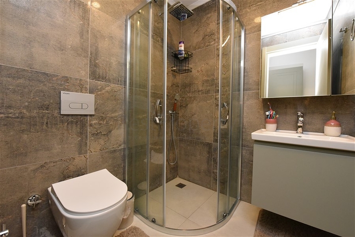 Beach Front complex - 2 bedroom apt - in Kestel / Alanya 