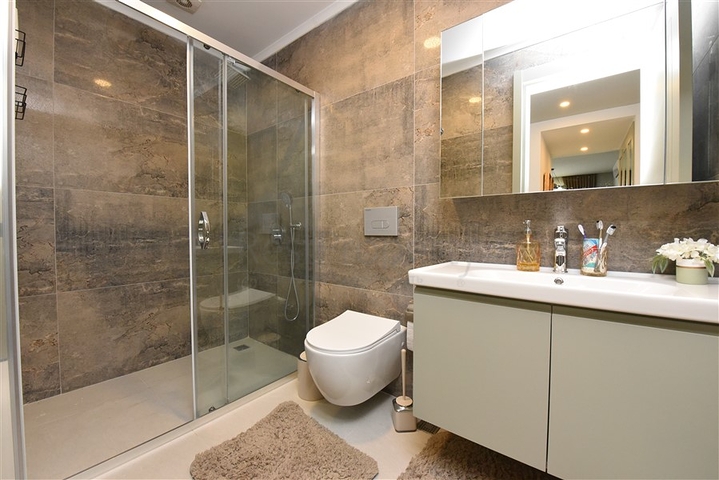 Beach Front complex - 2 bedroom apt - in Kestel / Alanya 