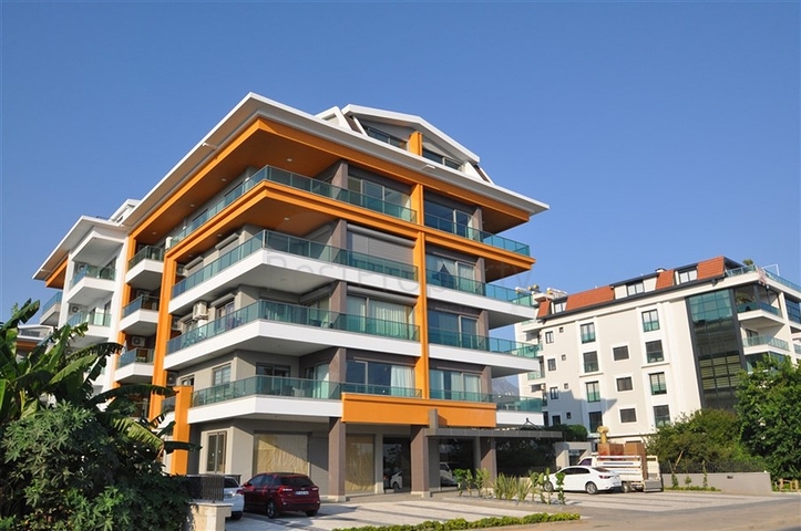 Beach Front complex - 2 bedroom apt - in Kestel / Alanya 
