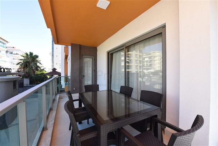 Beach Front complex - 2 bedroom apt - in Kestel / Alanya 
