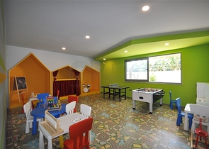 Beach Front complex - 2 bedroom apt - in Kestel / Alanya 