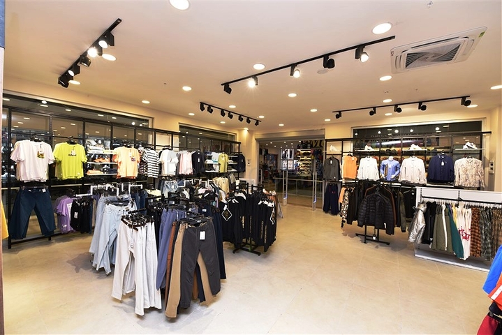 Investor deal - Commercial space in Shopping mall -Okurcalar / Alanya  