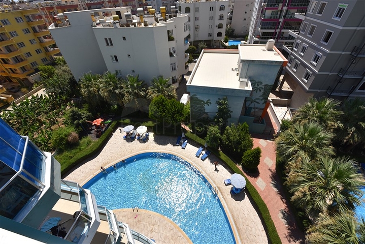 One-bedroom apartment in Mahmutlar 